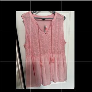 NWT Torrid Pink Top